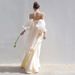 Elegant French Satin Mermaid Wedding Dress For Bride, Nature-Inspired Sweetheart Neckline Gown For Garden Ceremony_ecoleips.com