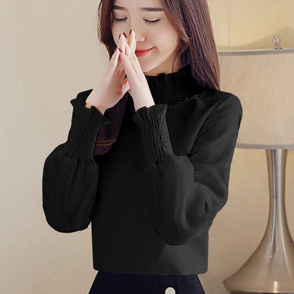 Autumn/Winter Style: Red Long-Sleeved Base Shirt With A High Collar And Either Fleece Lining Or Plain Fabric; Features A_ecoleips.com