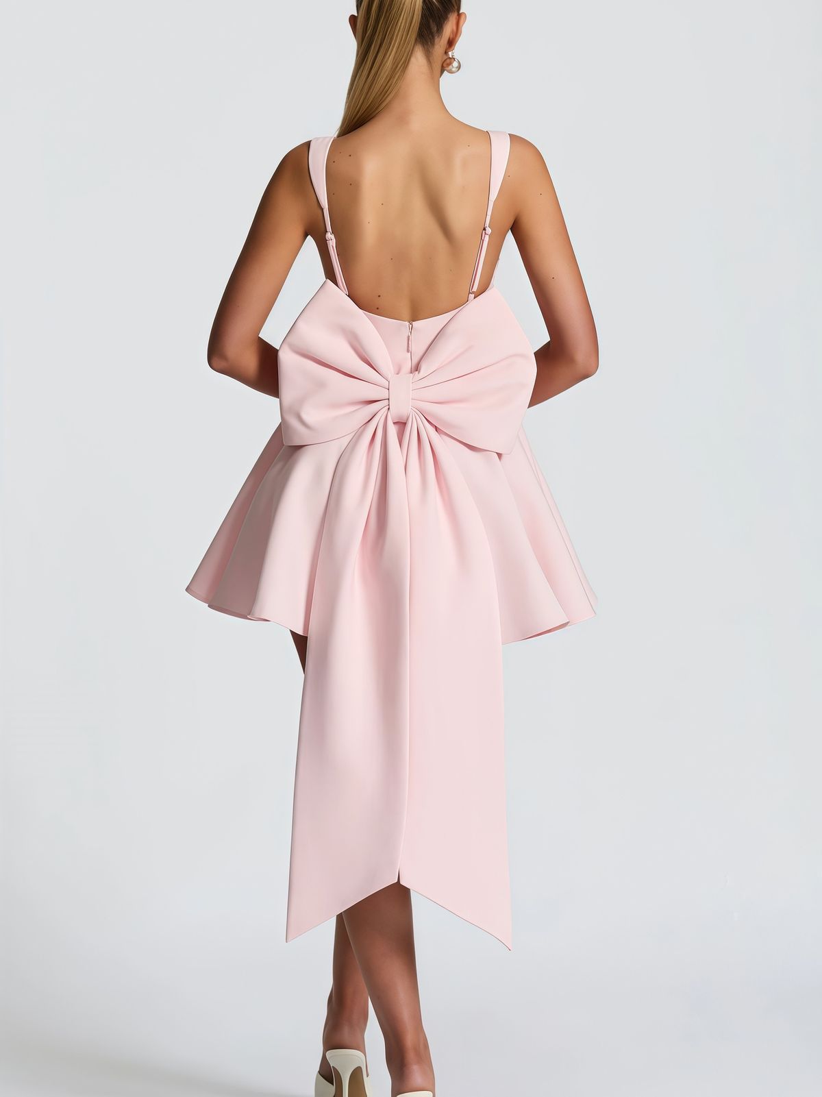 Women's Sweet Backless Big Bow Suspender Dress Herringbone Pattern Splicing Short Skirt Spring New Style Casual Mini Dress_ecoleips.com