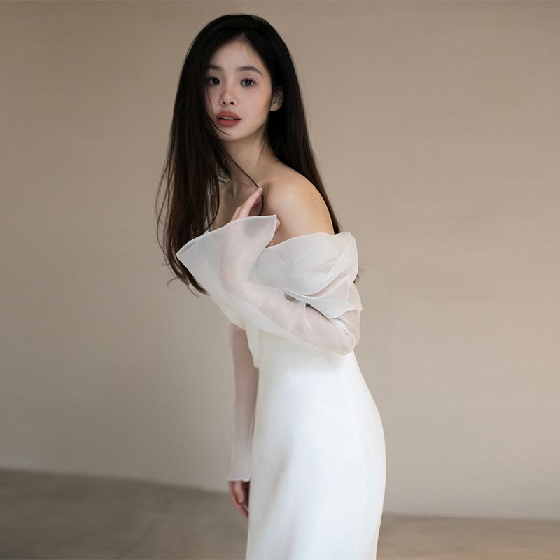 Off-Shoulder Satin Light Wedding Super Fairy French Mori Style Travel Shoot Outing Bride Elegant Simple Slim Fit Mini_ecoleips.com