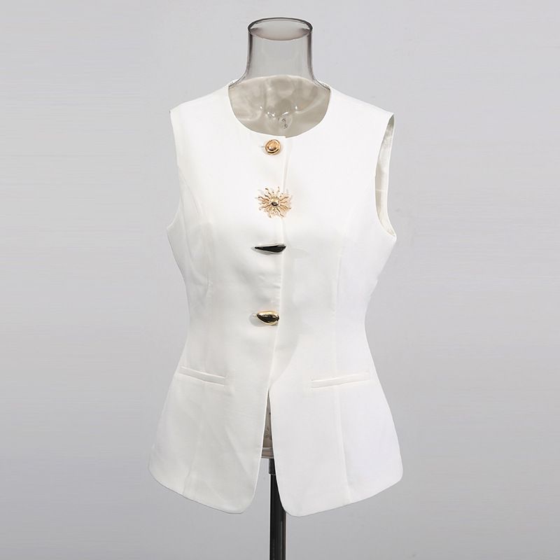Kk Small Niche Design, Irregular Vest, New Fashionable Round Neck Button Decoration, Slim Fit And Slimming Vest For Women_ecoleips.com