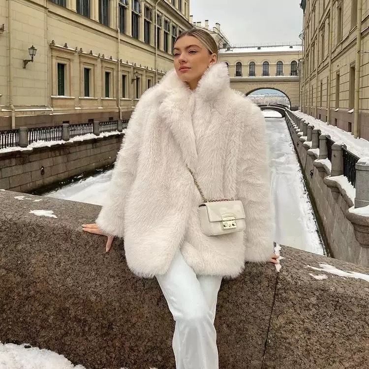 Women's Thick Faux Fur Coat With Notched Collar, Mid-Length Fox Fur Style Jacket, Streetwear Fashion Outerwear For Winter_ecoleips.com