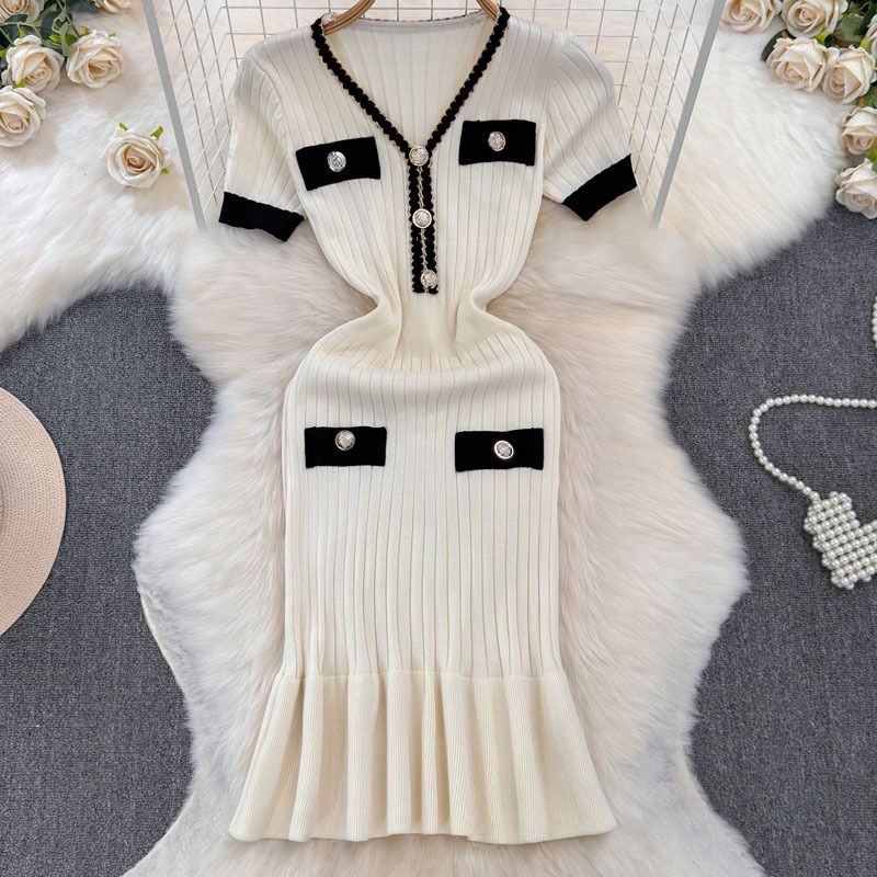 Women's Clothing Temperamental V Neck Waist Knitted Dress Short Sleeved Hip Fishtail Skirt Fashionable Contrast Color Sweater Dress_ecoleips.com