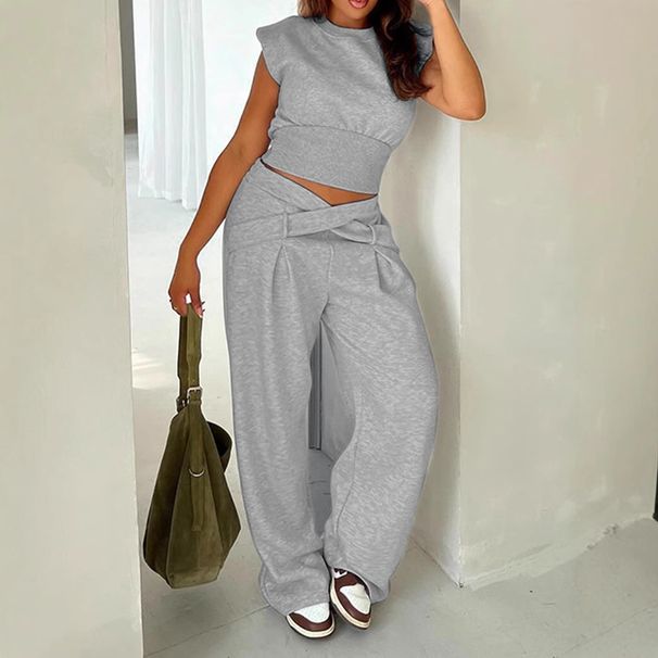 Women's Clothing Fashion Casual Suits Slim Navel Baring Solid Color Short Sleeved Trousers Sets_ecoleips.com
