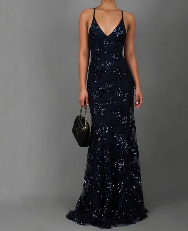 Women's Elegant Luxury Sequined Spaghetti Strap Bodycon Backless Long Dress For Party Evening Cocktail_ecoleips.com
