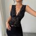 European And American Cross Border 2025 Spring And Summer New Women's Slim Flocking Mesh Black Contrast Lace V Neck Vest Top_ecoleips.com
